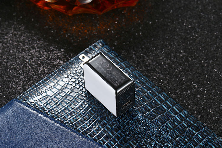 1080P HD Hidden Camera USB Charger with Night Vision & Motion Detection